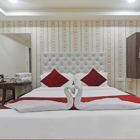 Hotel Bright Airport Zone Samsabad Kültér fotó