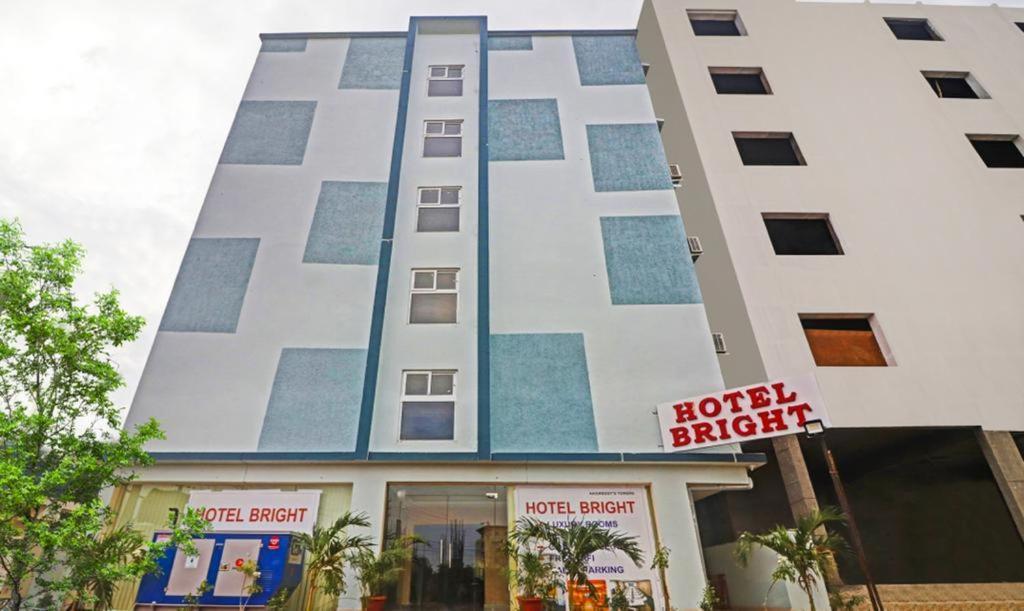 Hotel Bright Airport Zone Samsabad Kültér fotó