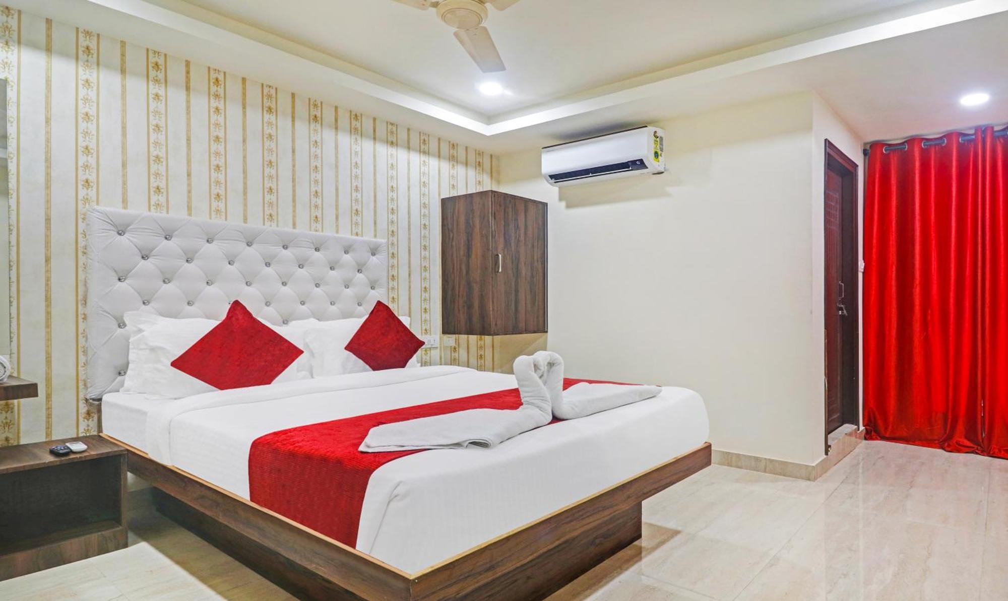 Hotel Bright Airport Zone Samsabad Kültér fotó